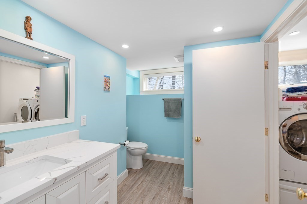 39 Decatur St, East Gloucester