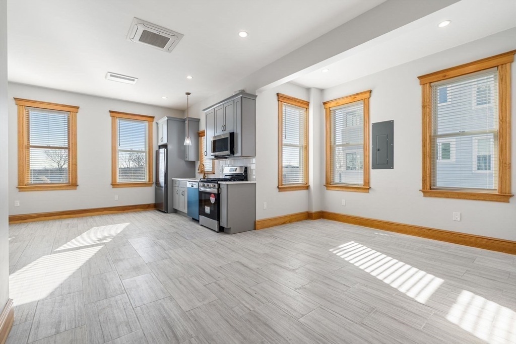 36 Westmoreland St, Dorchester