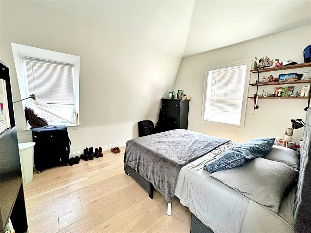 111 Maverick St, East Boston