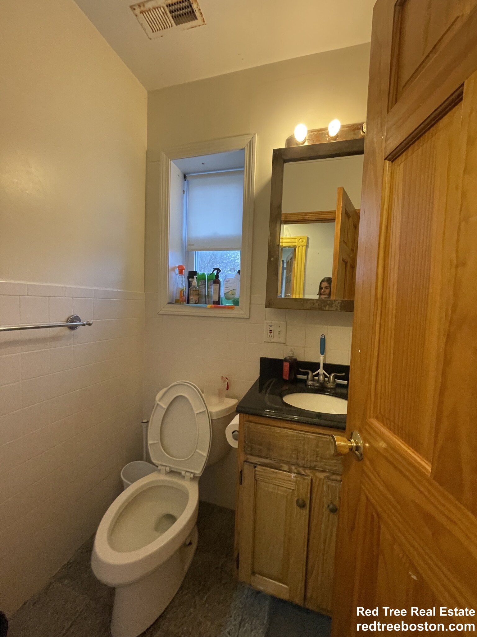 127 Cedar St, Roxbury