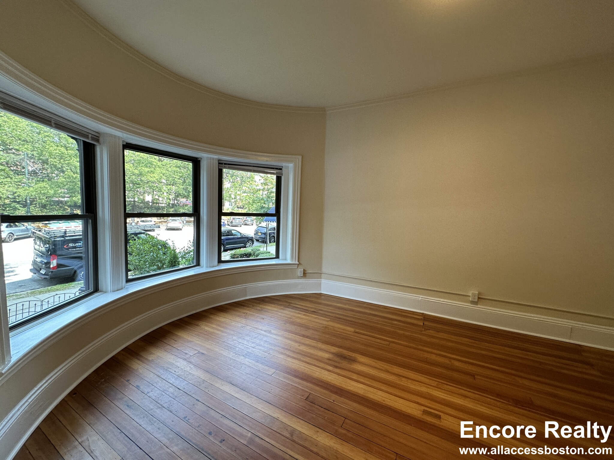 1463 Beacon St, Griggs Park