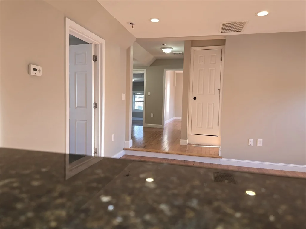 3 Pearl St, Stoneham