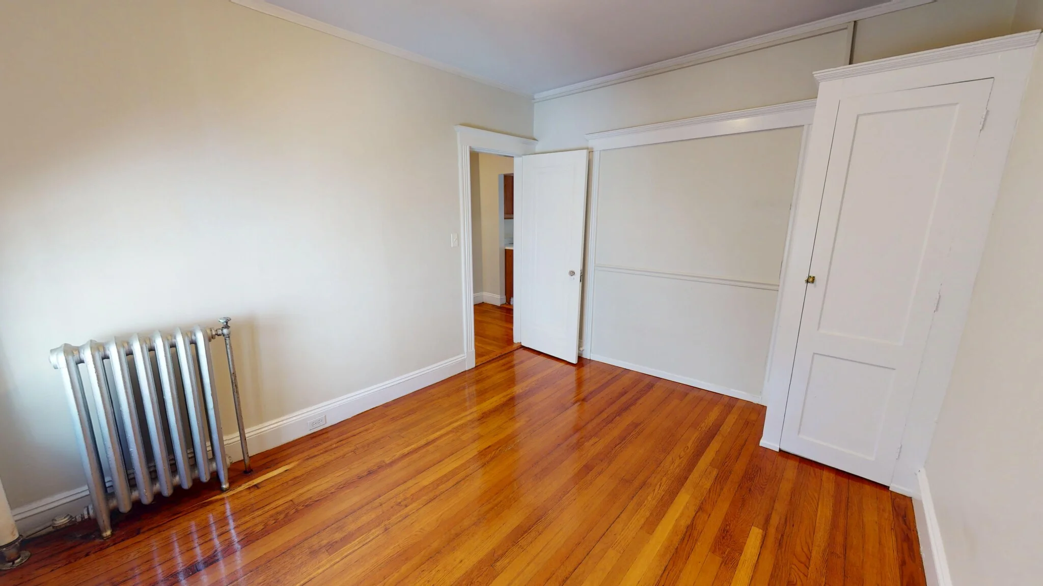 1940 Commonwealth Ave, Brighton