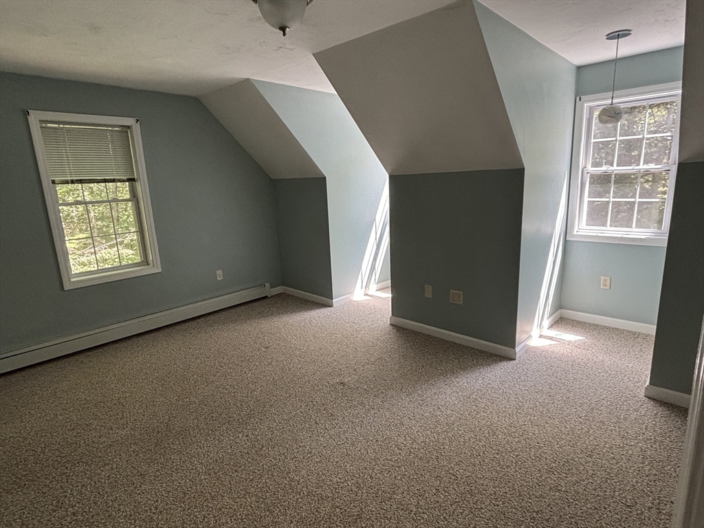 7 George Howard Rd, Hubbardston