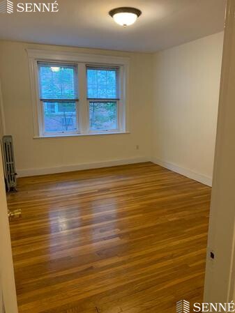 1697 Cambridge St, Mid-Cambridge