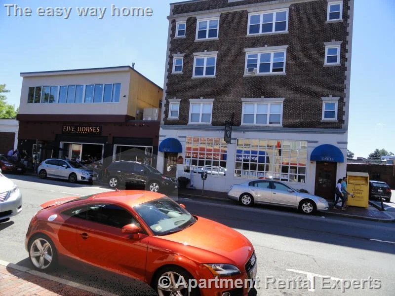402 Highland Ave, Davis Square