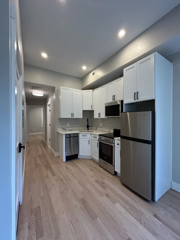 37 Delle Ave, Mission Hill