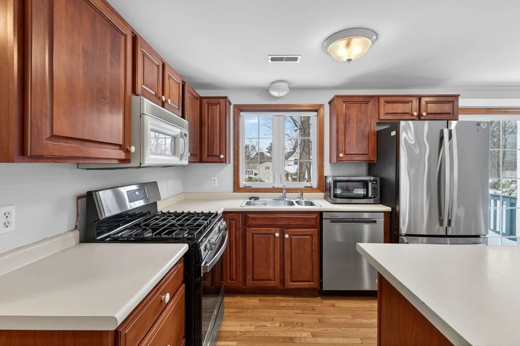 23 Cady St, Billerica