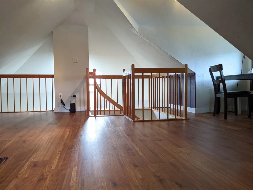 184 White St, Belmont