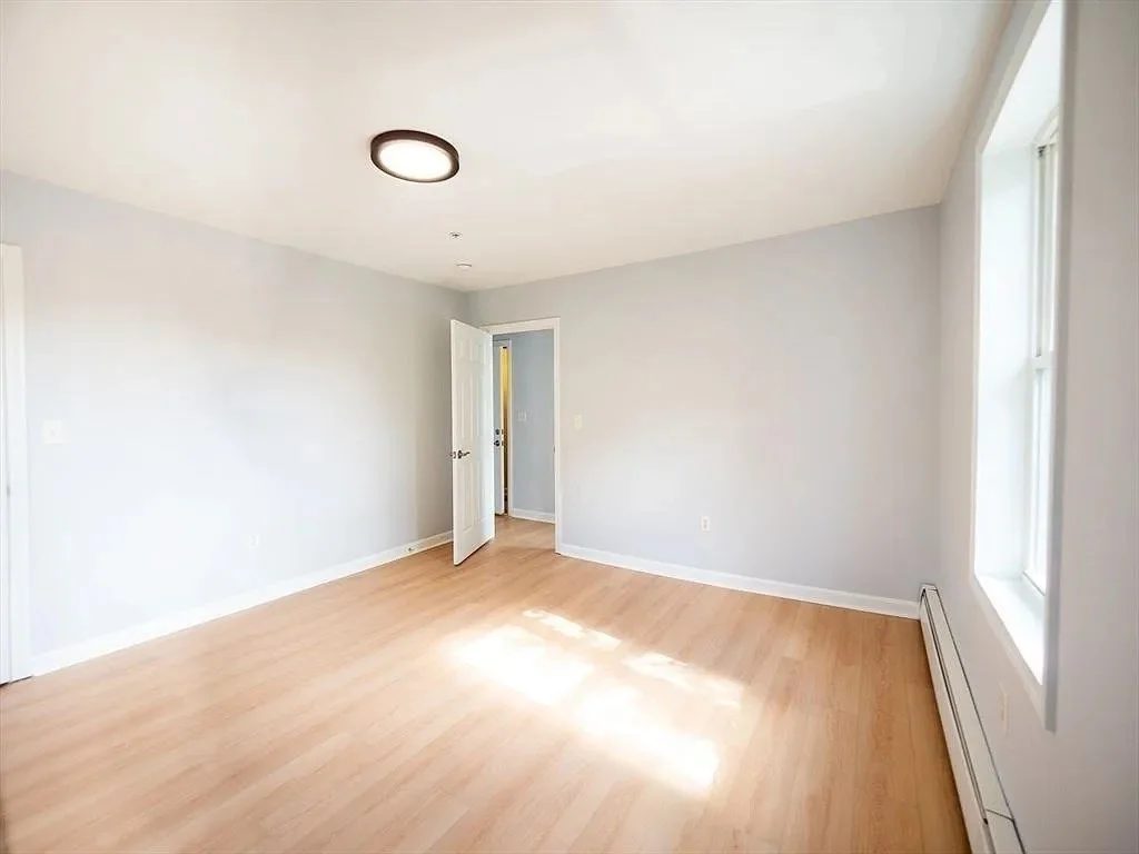 502 Somerville Ave, Ward Two