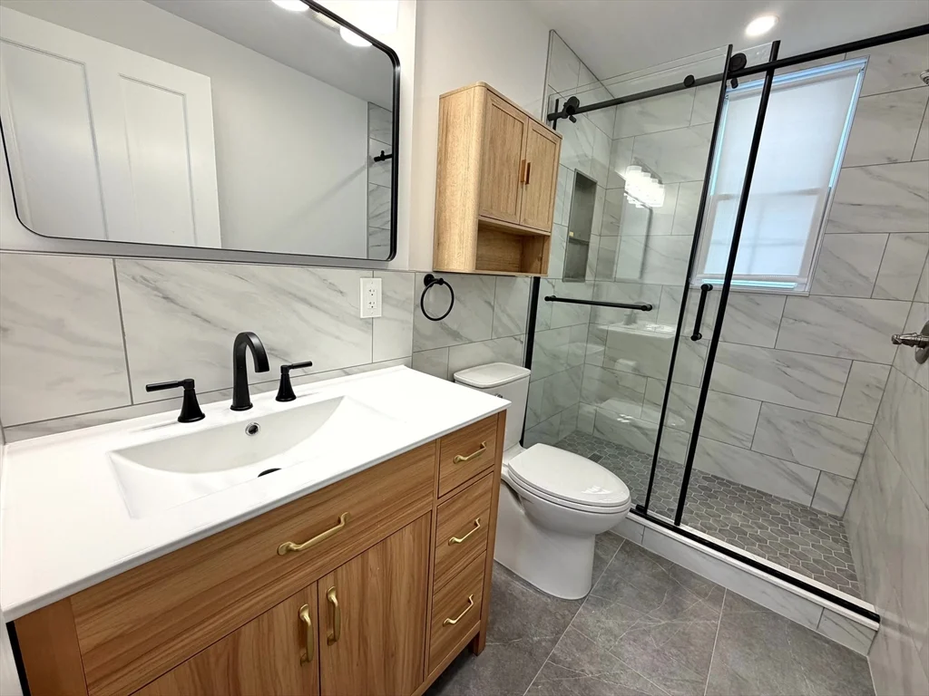 67 Jewett St, Newton