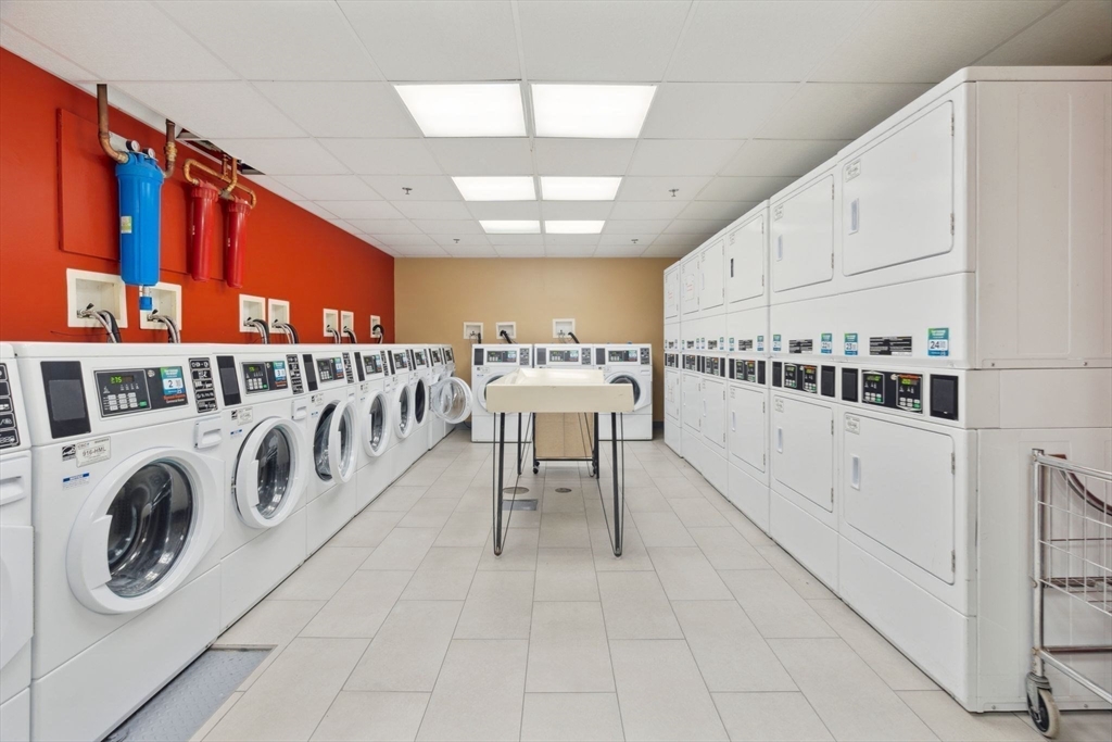 1600 Beacon St, Corey Hill