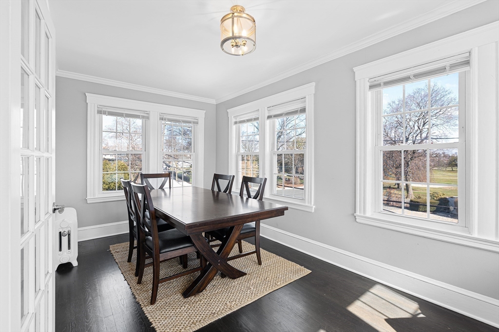 86 Chester Ave, Winthrop