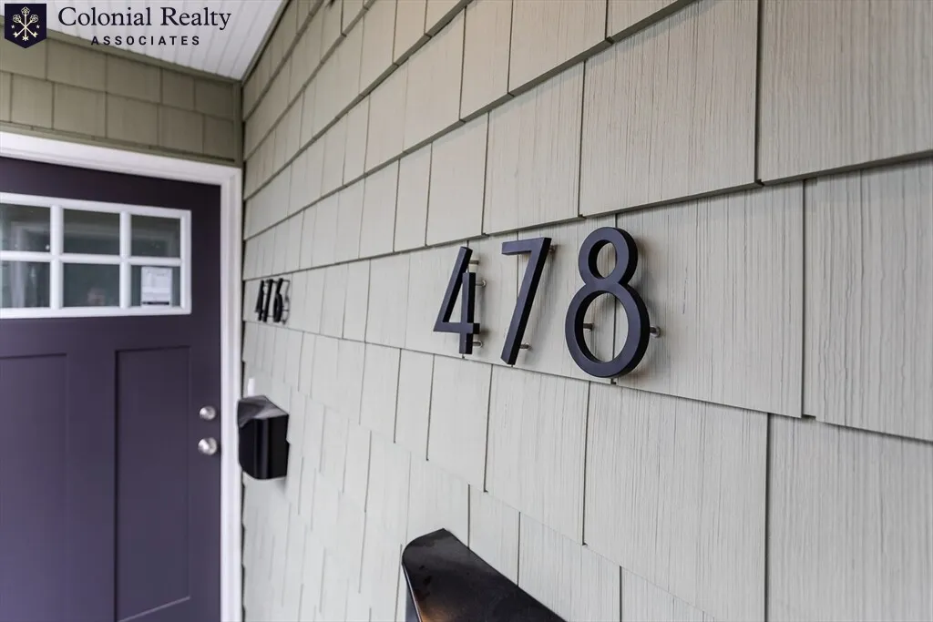 478 Fulton St, Medford