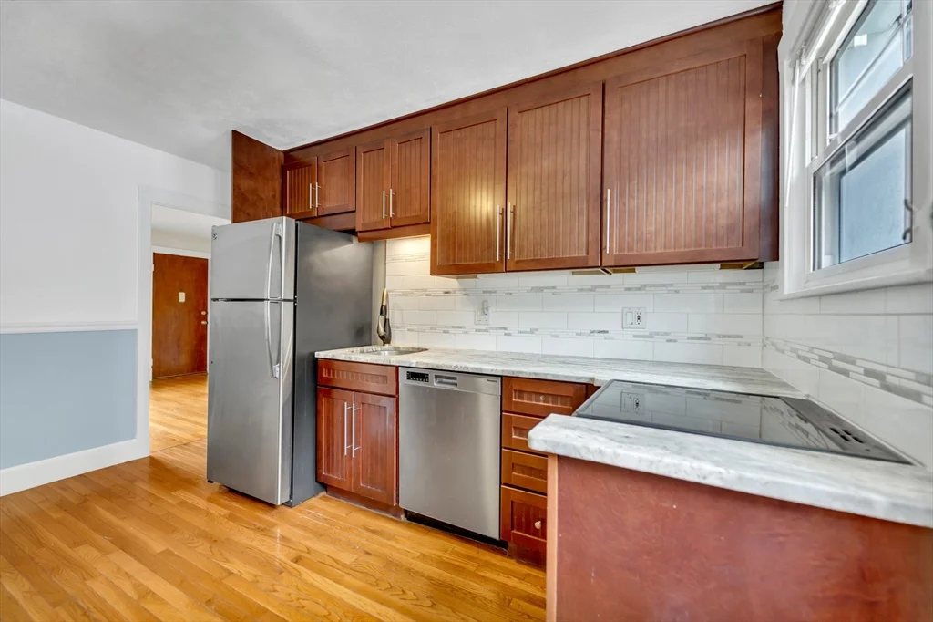 8 Greystone Ave, Bradford