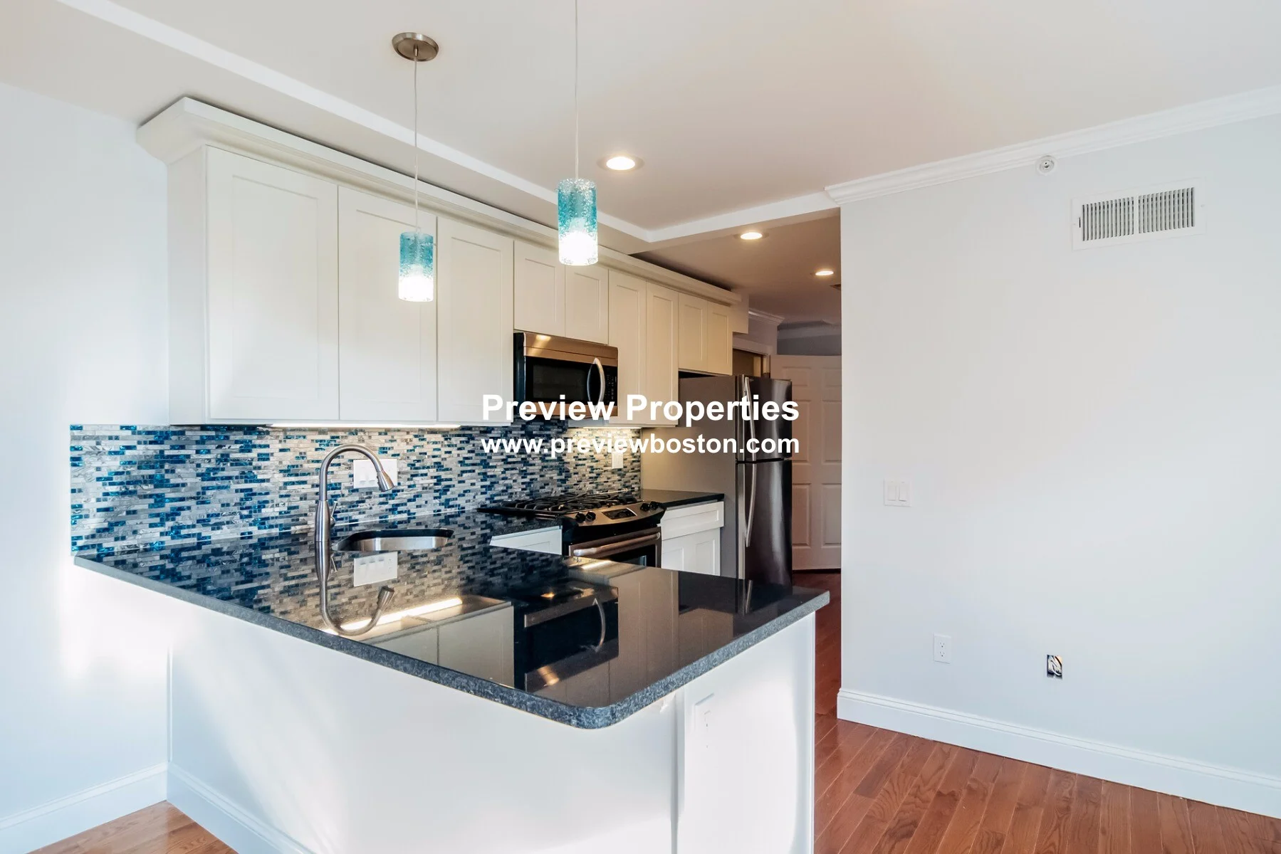 108 Maverick St, East Boston