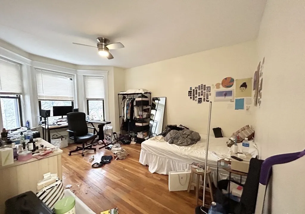 39 Hemenway St, Boston