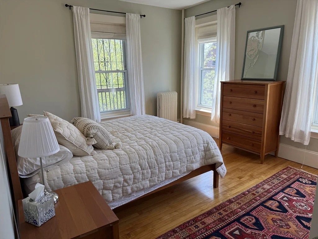 128 Magazine St, Cambridgeport