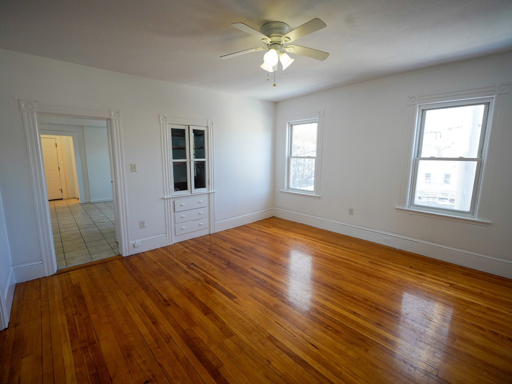 4 Greenwood St, Worcester