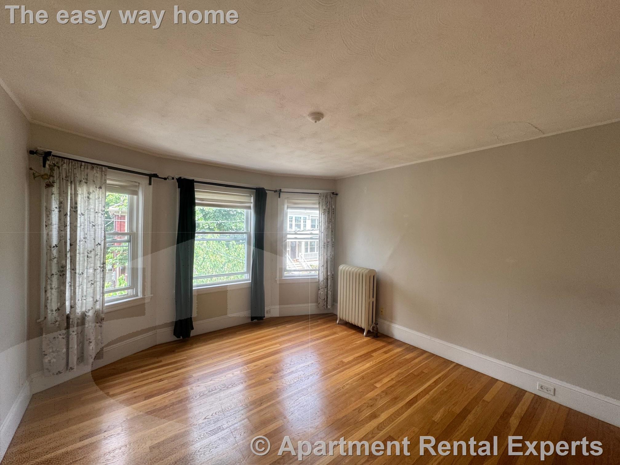 48 Standish St, Huron Village