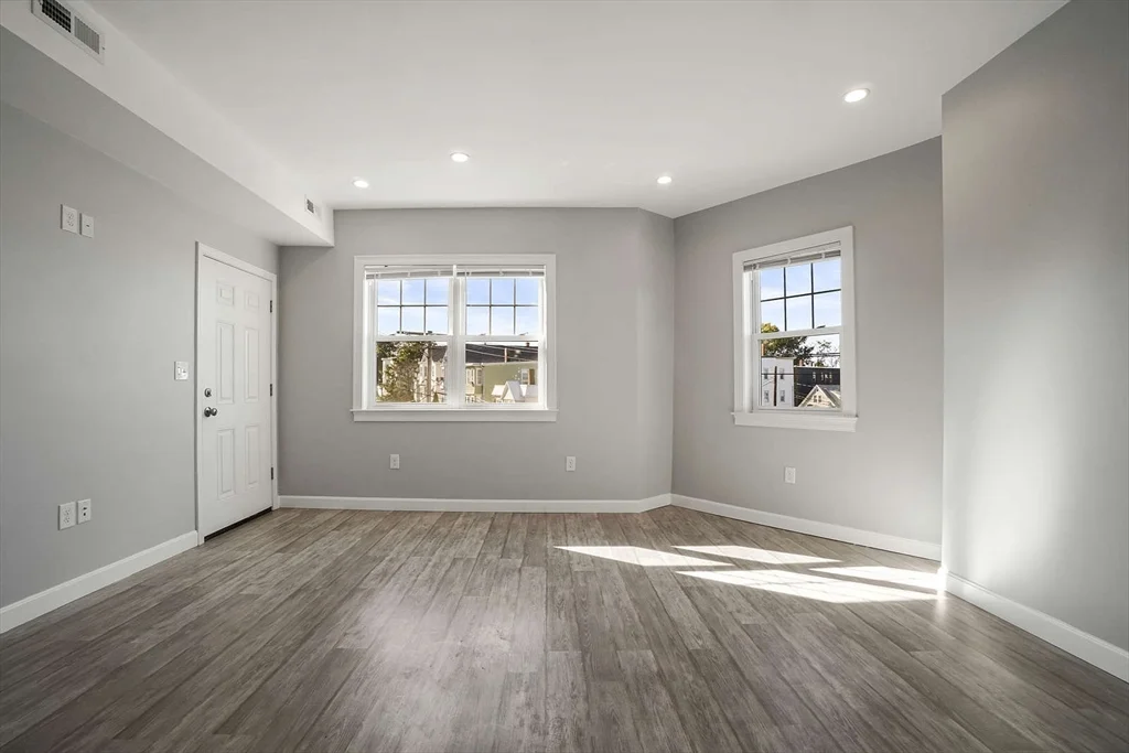 57 Batchelder St, Dorchester