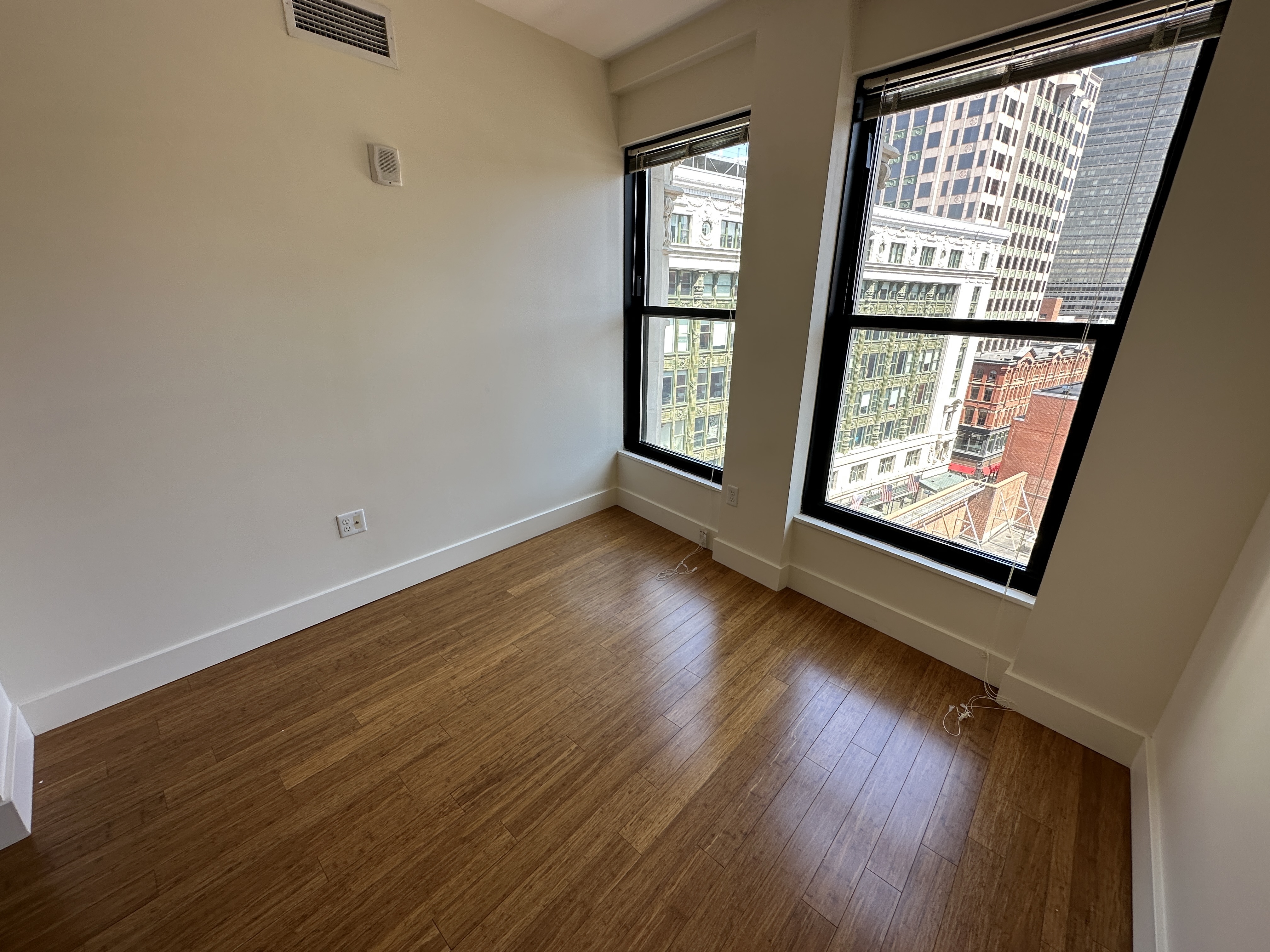 8 Winter St, Downtown