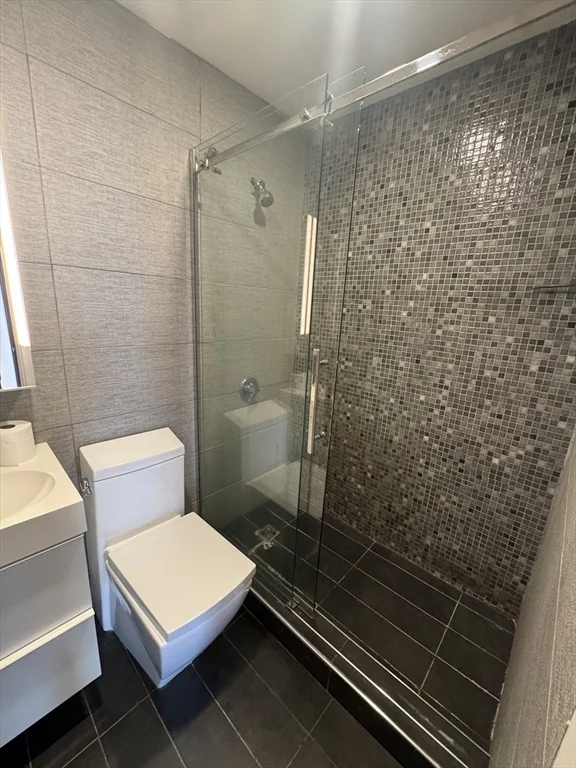 70 Bennington St, East Boston