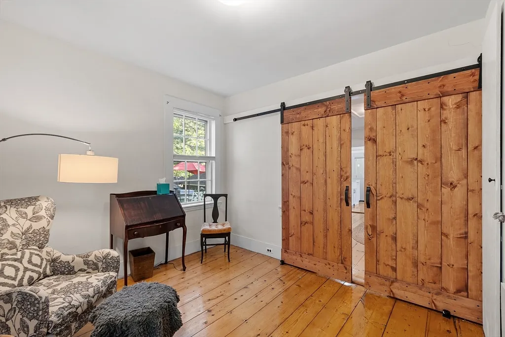 1101 Washington St, Lanesville