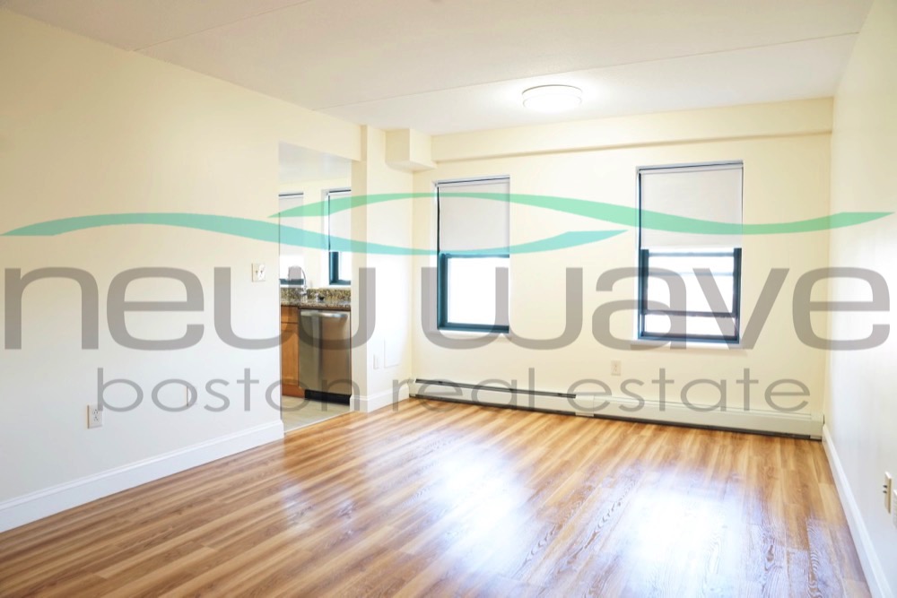 400 Massachusetts Ave, South End