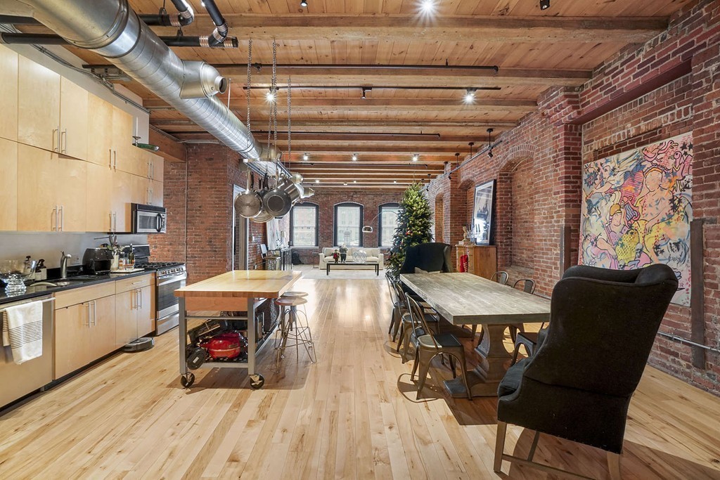 21 Wormwood St, South Boston