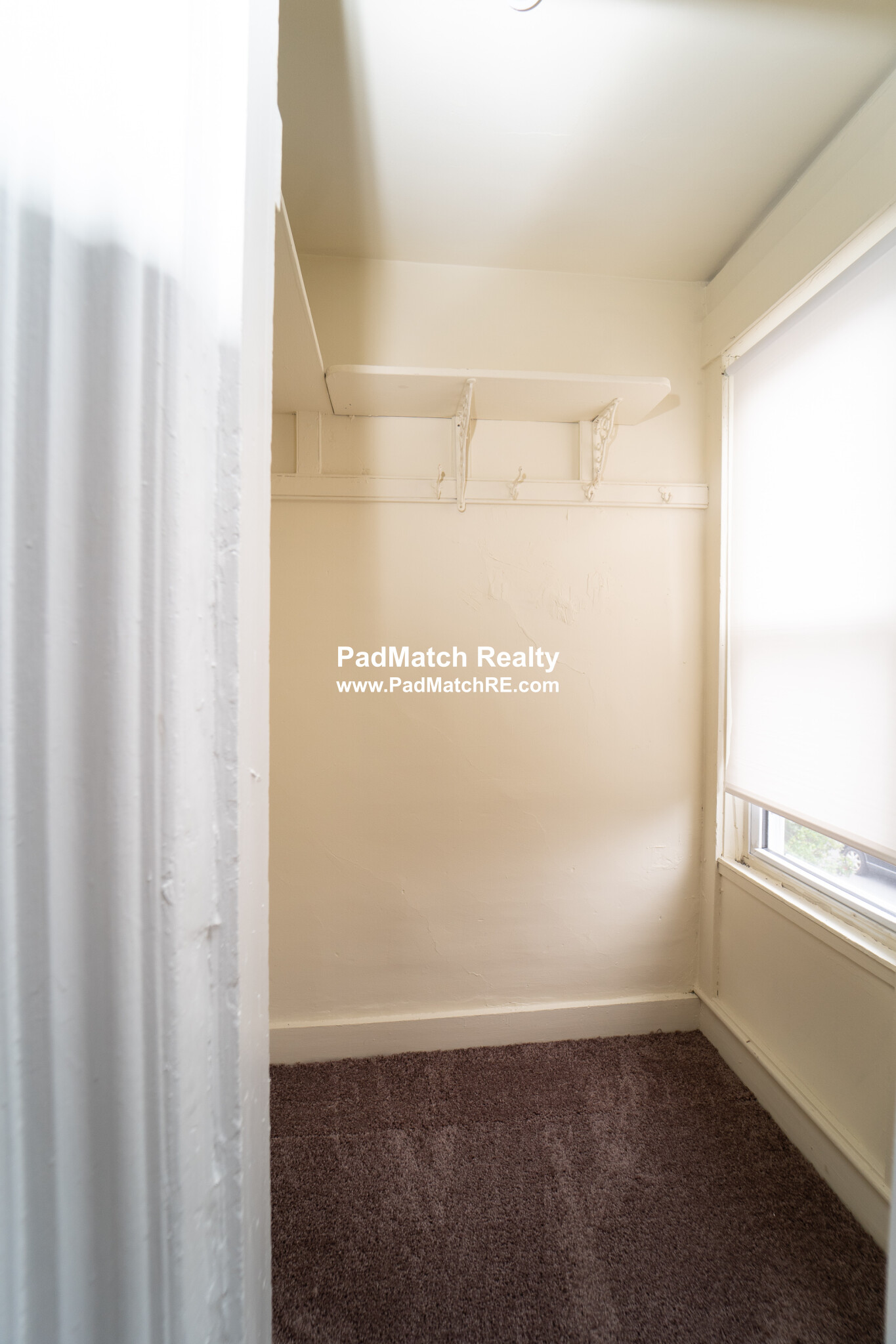 22 Greylock Rd, Allston