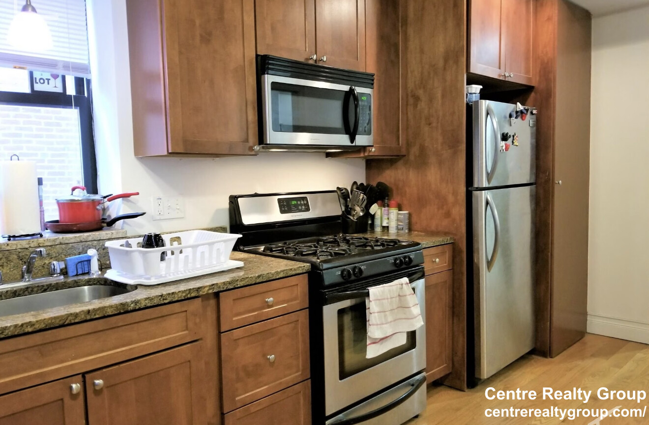 64 Louis Prang St, Longwood