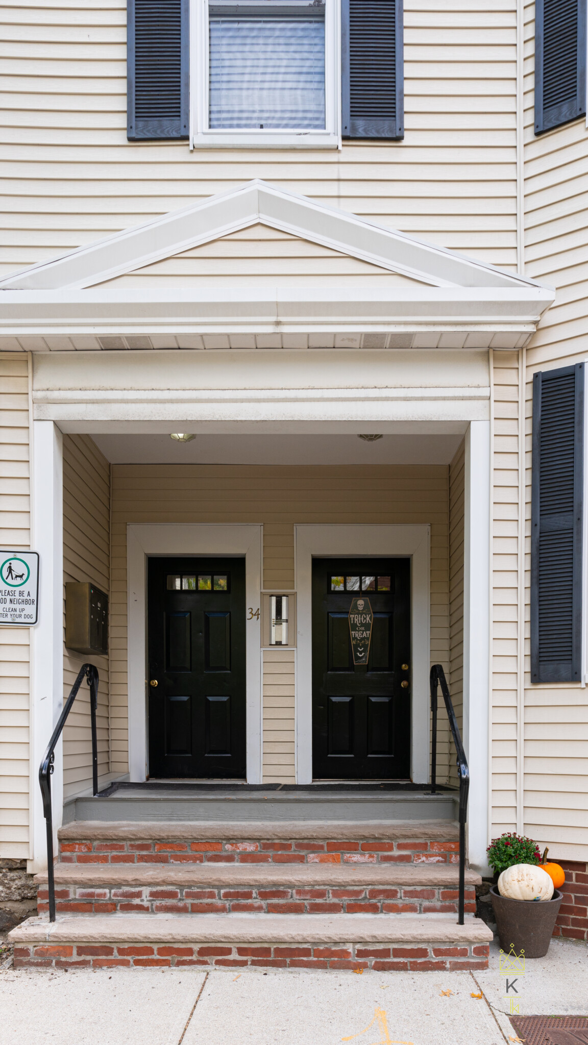 34 White Pl, White Place