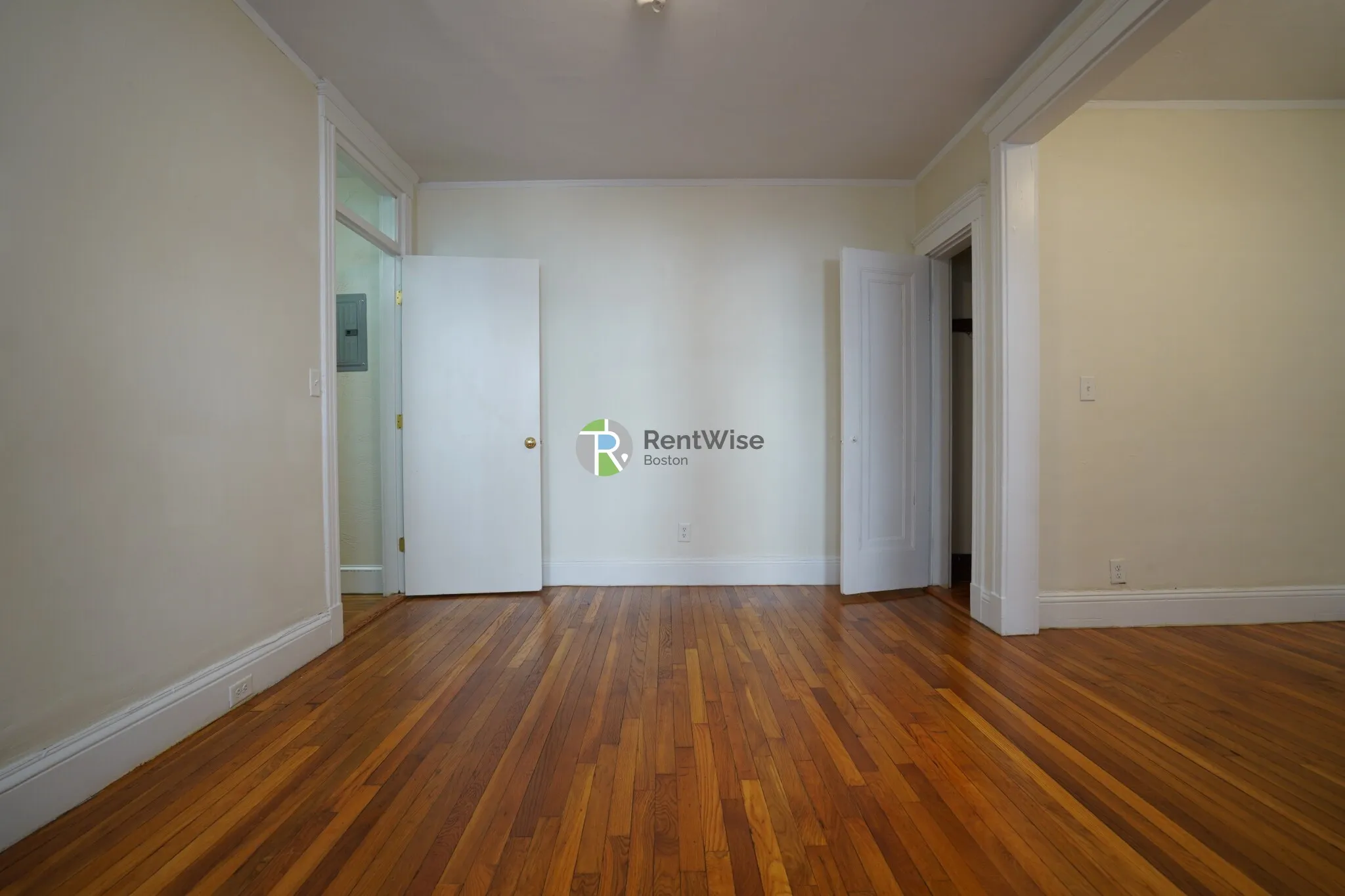 1185 Boylston St, Fenway