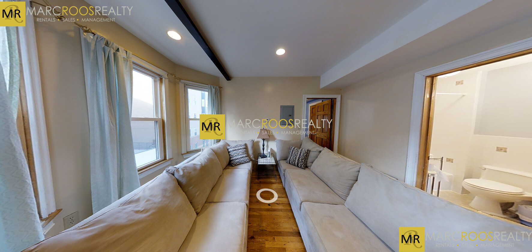 1031 Tremont St, Roxbury