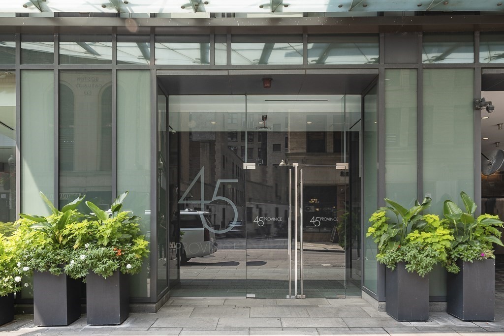 45 Province St, Midtown