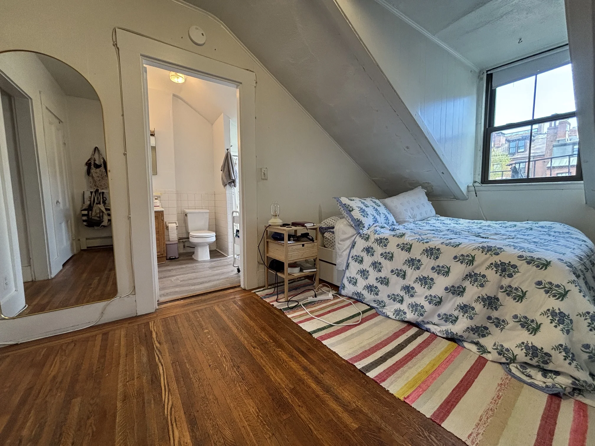 69 Charles St, Beacon Hill