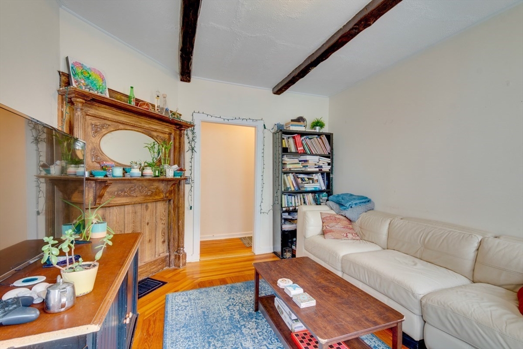 6 Cutter Park, Davis Square