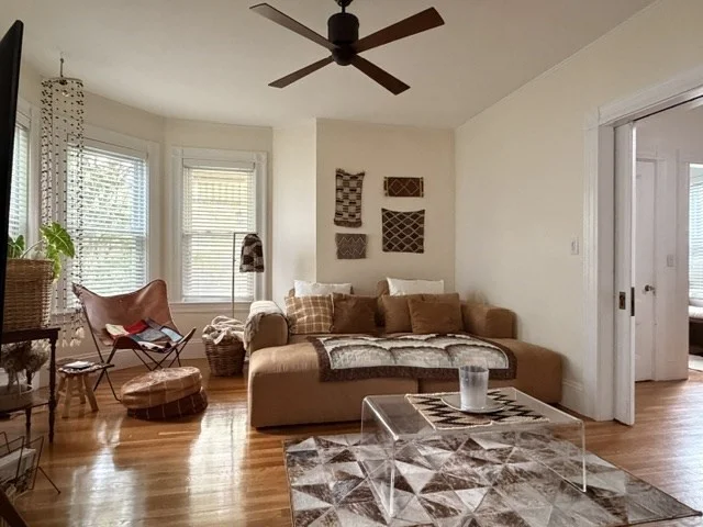 52 Hillsdale Rd, Tufts University