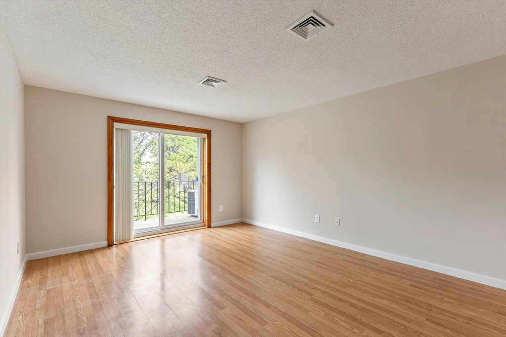 45 Loomis St, Malden