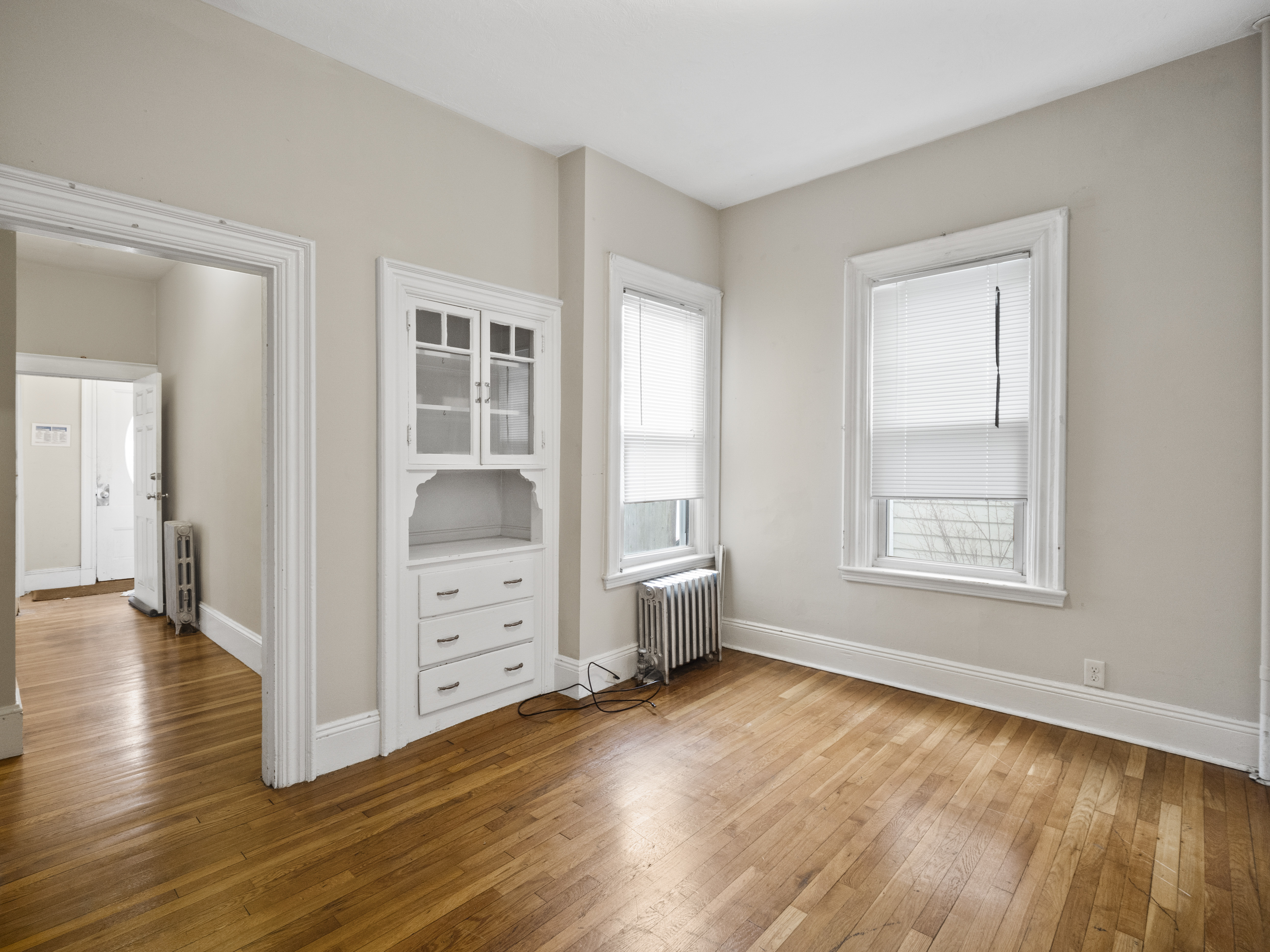 44 Cameron Ave, Teele Square