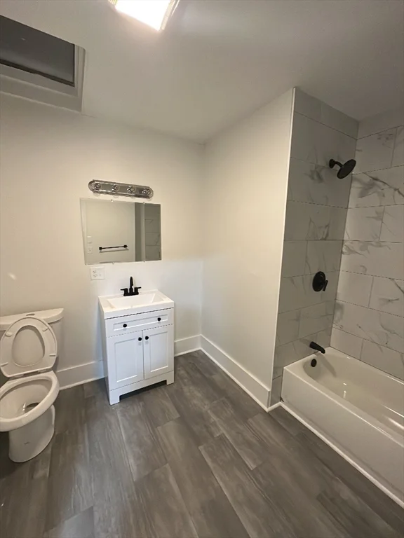 31-39 South St, Foxboro