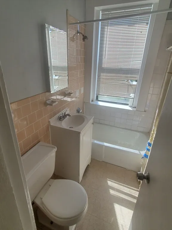 76 Walnut Park, Roxbury