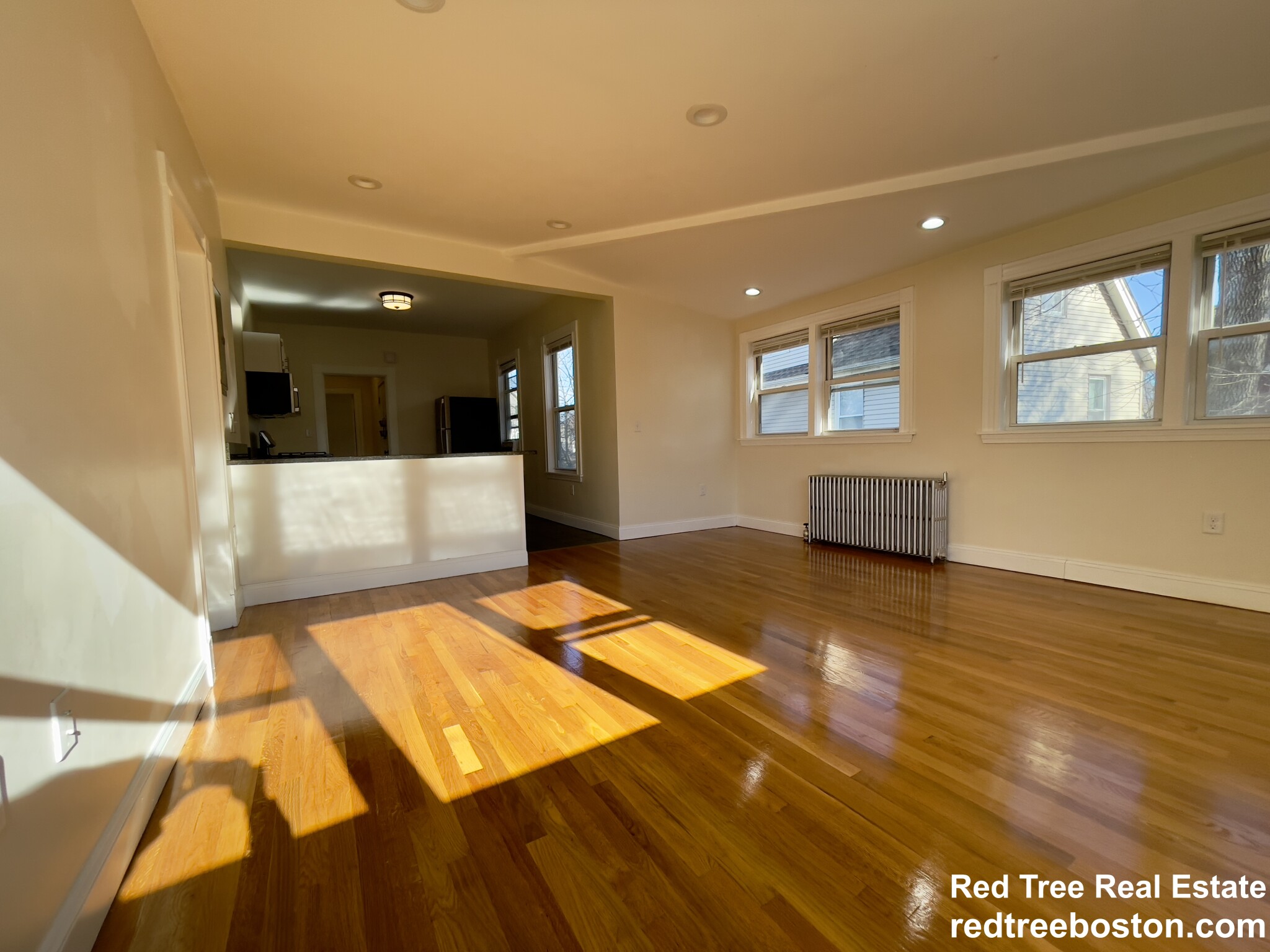 2572 Massachusetts Ave, North Cambridge