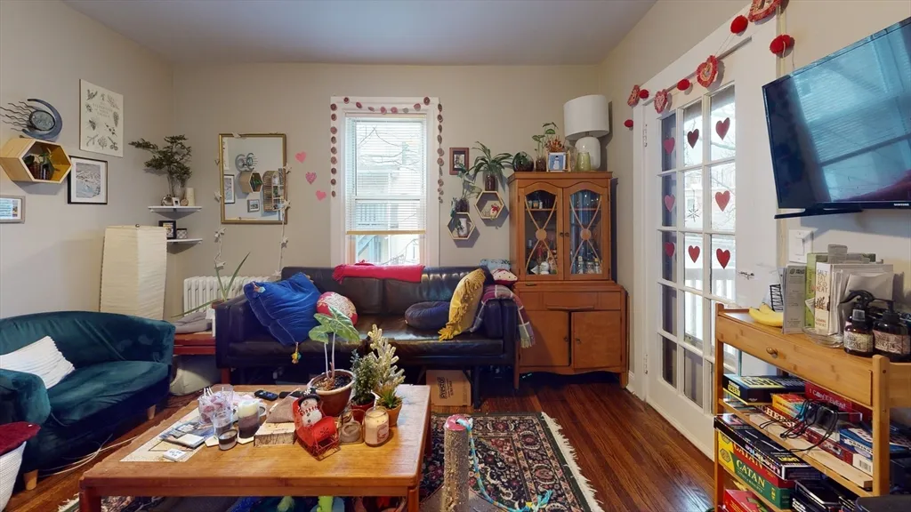 4 Boylston St, Jamaica Plain