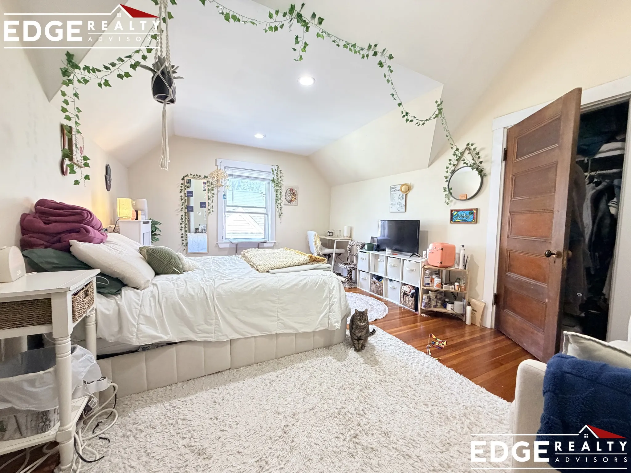 73 Leicester St, Oak Square