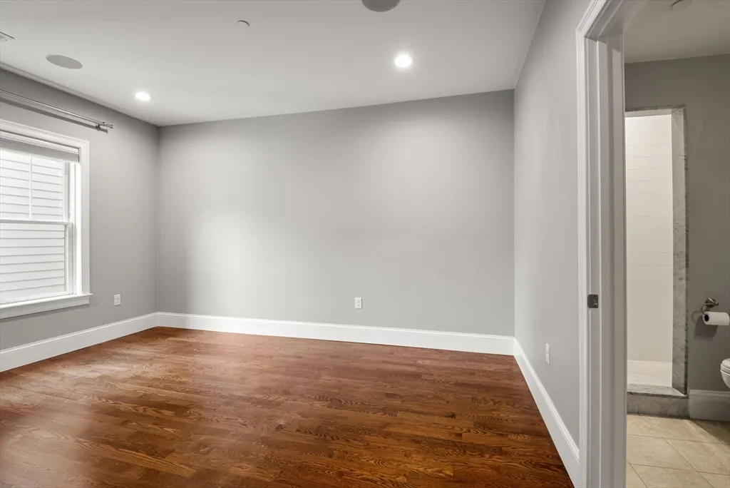 360 West 2nd St, South Boston