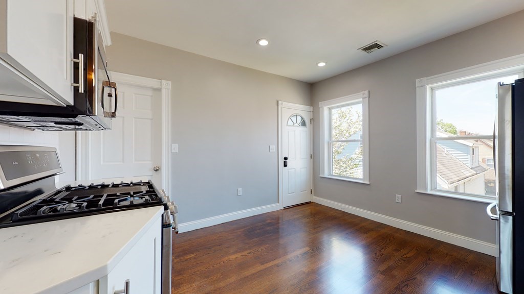 26 Elder, Dorchester