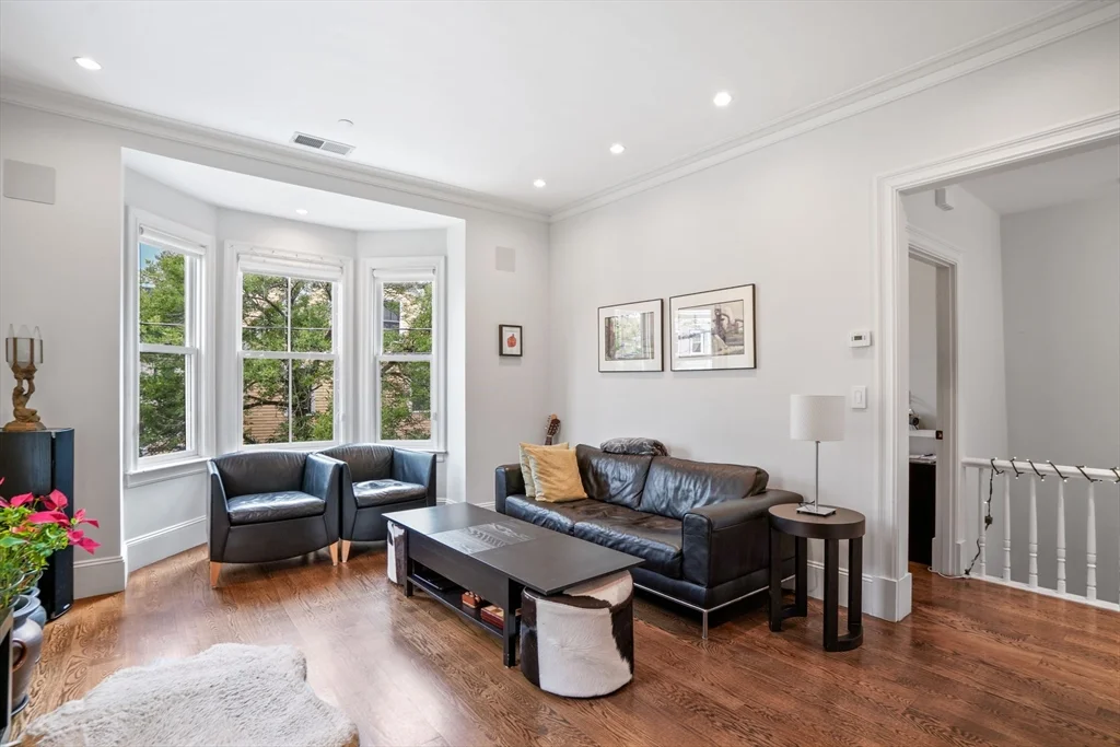 619 Franklin, Riverside