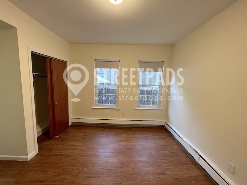 54 South Huntington Ave, Mission Hill